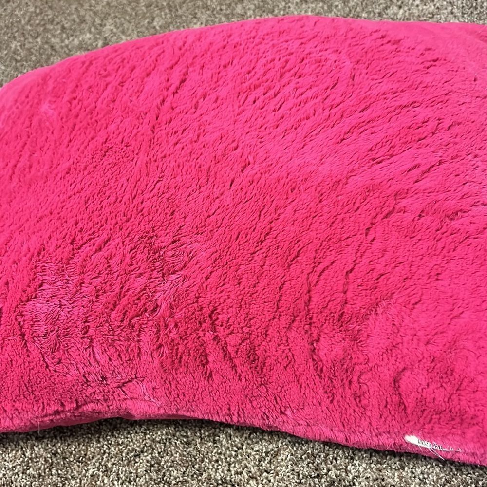 Pink Soft Pillow - Picture 2 of 3